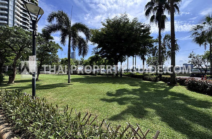 Condominium in Sathorn 